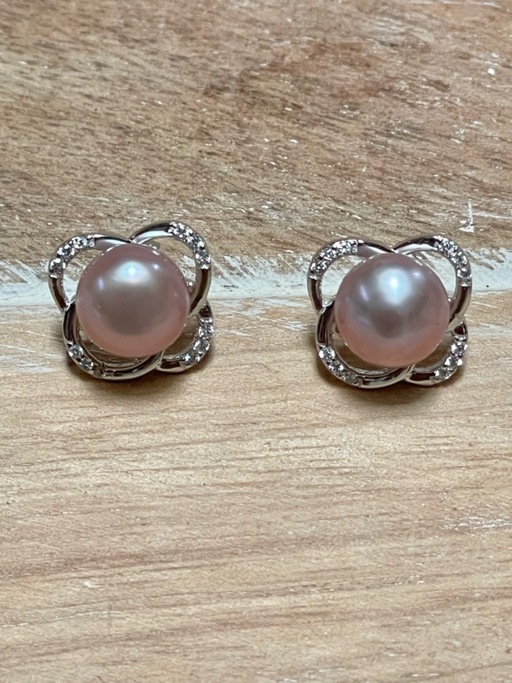 Elegant Purple Pearl & Silver Halo Stud Earrings in 925 Sterling Silver